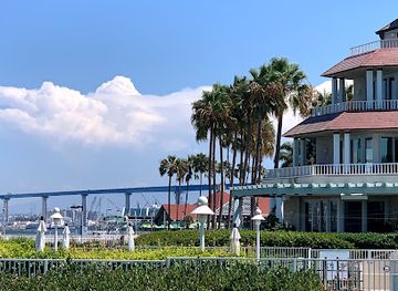 california/coronado/landmark/glorietta-bay-park