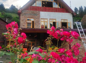armenia/dilijan/landmark/carahunge-cafe-more