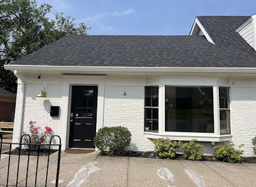 kentucky/fort-thomas/landmark/the-honey-co-llc