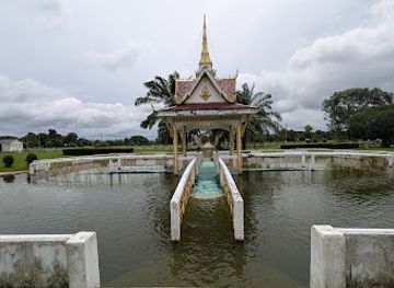 laos/central-laos/landmark/wat-phathat-si-khottabong