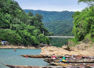 bangladesh/jaflong/landmark/teen-nodir-muhona-jaflong