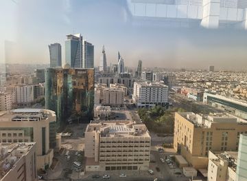 saudi-arabia/riyadh/al-olaya/landmark/courtyard-riyadh-olaya