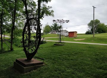 illinois/galena-territory/landmark/west-street-sculpture-park