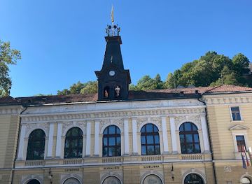 slovenia/posavje/landmark/krekov-trg