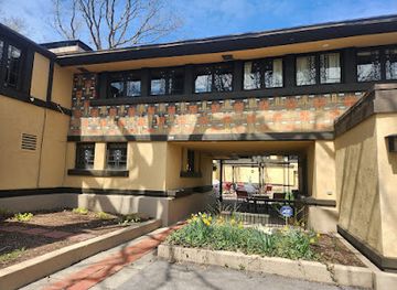 illinois/chicagoland/landmark/coonley-house-frank-lloyd-wright