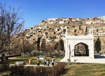 afghanistan/paropamisadae/landmark/babur-garden