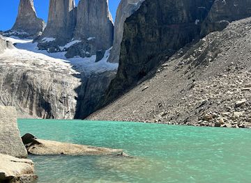 chile/torres-del-paine-national-park/landmark/mirador-base-las-torres