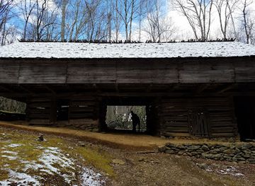 north-carolina/great-smoky-mountains/landmark/messer-cabin