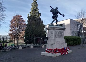 united-kingdom/cambridge/landmark/hills-road-war-memorial