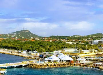 curacao/boca-hulu/landmark/hato-caves