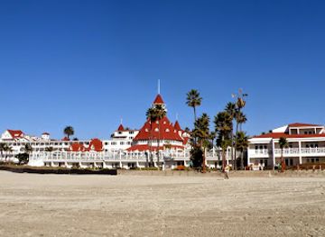 california/coronado/landmark/coronado-island
