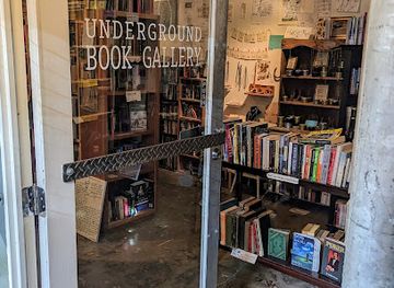 oregon/bend/landmark/underground-book-gallery