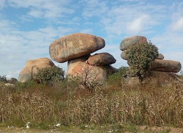 zimbabwe/manicaland/landmark/cross-kopje