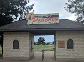 illinois/rockford/landmark/beyer-peaches-stadium