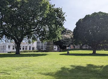 new-zealand/whanganui/landmark/moutoa-gardens-nz-wars-memorial
