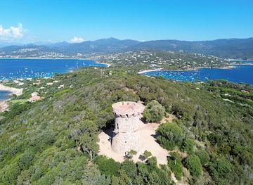 france/corsica/landmark/tour-d-isolella