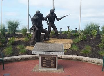 indiana/evansville/landmark/korean-war-memorial