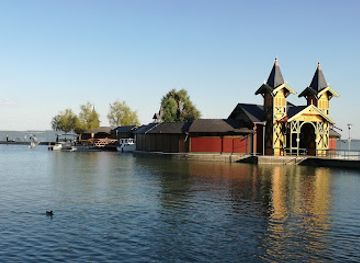hungary/lake-balaton/landmark/helikonpark