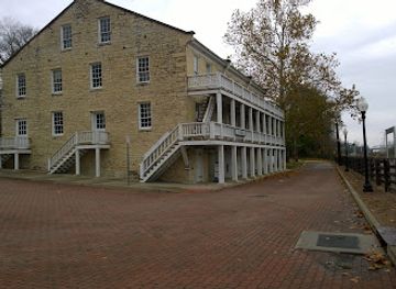 missouri/jefferson-city/landmark/lohman-building
