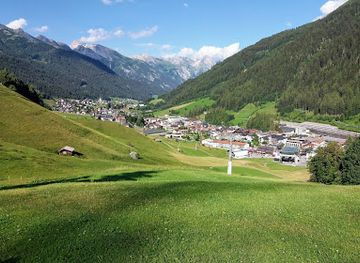 austria/st-anton-am-arlberg/landmark/mooserwirt-wahrscheinlich-die-schlechteste-skihutte-am-arlberg