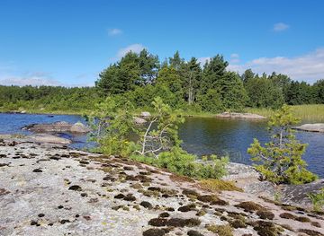 sweden/varmland/landmark/segerstads-skargard