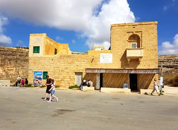malta/southern-region/landmark/azure-window