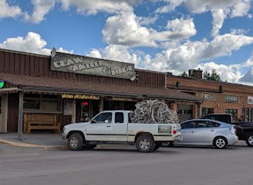 south-dakota/custer/landmark/claw-antler-hide-co