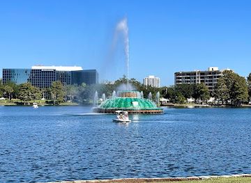 florida/orlando/landmark/lake-eola-park