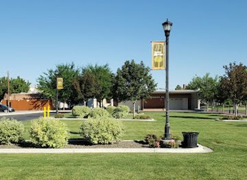 idaho/nampa/landmark/lloyd-square-park
