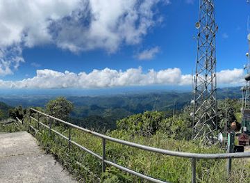 puerto-rico/yunque-national-forest/landmark/cerro-de-punta