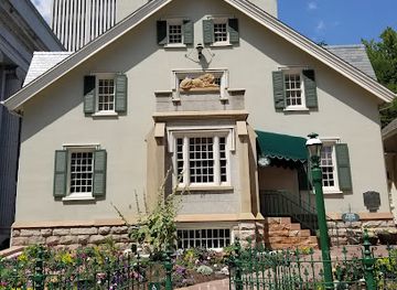 utah/cedar-valley/landmark/lion-house