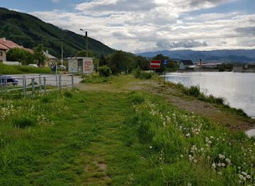 slovakia/banska-bystrica/landmark/splav-hrona-pristav-salkova
