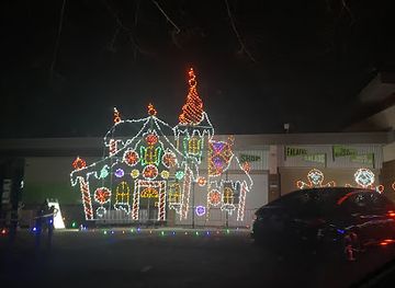 maryland/columbia/merriweather-post-pavilion/landmark/merriweather-post-pavilion-parking-lot-1