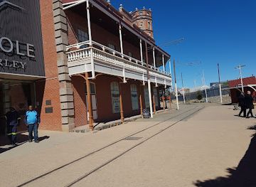 south-africa/kimberley/landmark/mittah-seperepere-convention-centre