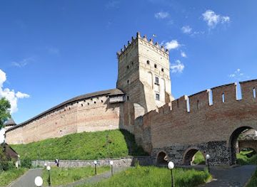 ukraine/lutsk/landmark/lubart-s-castle