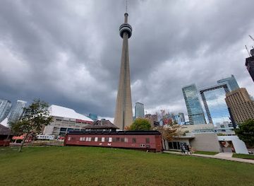 canada/toronto/landmark/roundhouse-park
