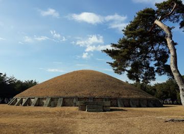 south-korea/gyeongju/landmark/gyeongju-heongang-wangneung