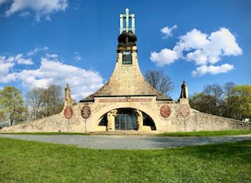 czechia/north-moravia/landmark/the-cairn-of-peace