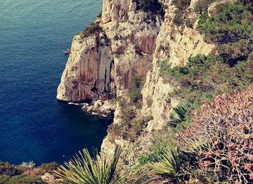 italy/sardinia/landmark/santuario-prenuragico-monte-d-accoddi-biglietteria
