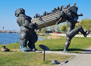 estonia/saare-county/landmark/suur-toll-ja-piret