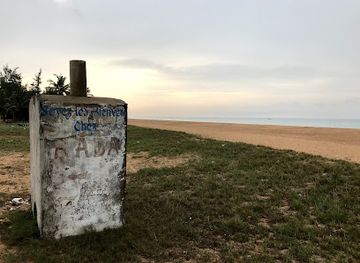 benin/cotonou/landmark/fidjrosse-beach