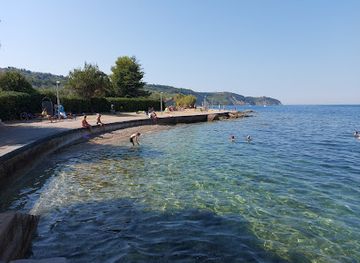 slovenia/izola/landmark/beach-delfincek