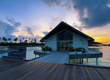 maldives/dhaalu-atoll/landmark/radisson-blu-resort-maldives