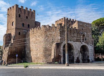 italy/lazio/landmark/porta-san-paolo