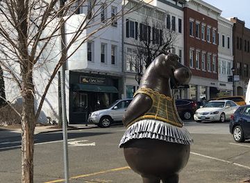 connecticut/greenwich/landmark/c-parker-gallery