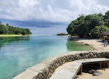 vanuatu/sanma/landmark/naiwe-beach-at-blue-water