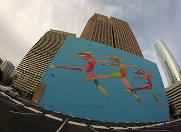 texas/houston/landmark/sky-dance-art-mural