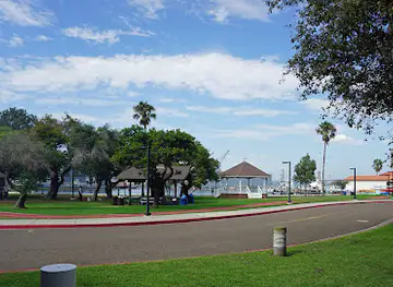 Smuggler's Cove