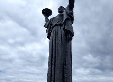 ukraine/cherkasy/landmark/hill-of-glory