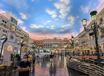 nevada/las-vegas/landmark/st-mark-s-square